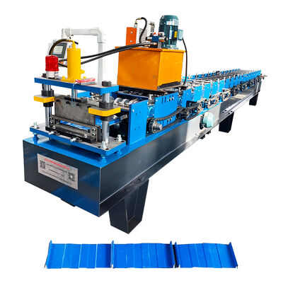 Профилегибочная машина для производства самоблокирующихся кровельных панелей