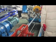 Летающий режущий гидравлический пробивающий отверстие высокоскоростной неструктурной C-канала ролл Формирующая машина